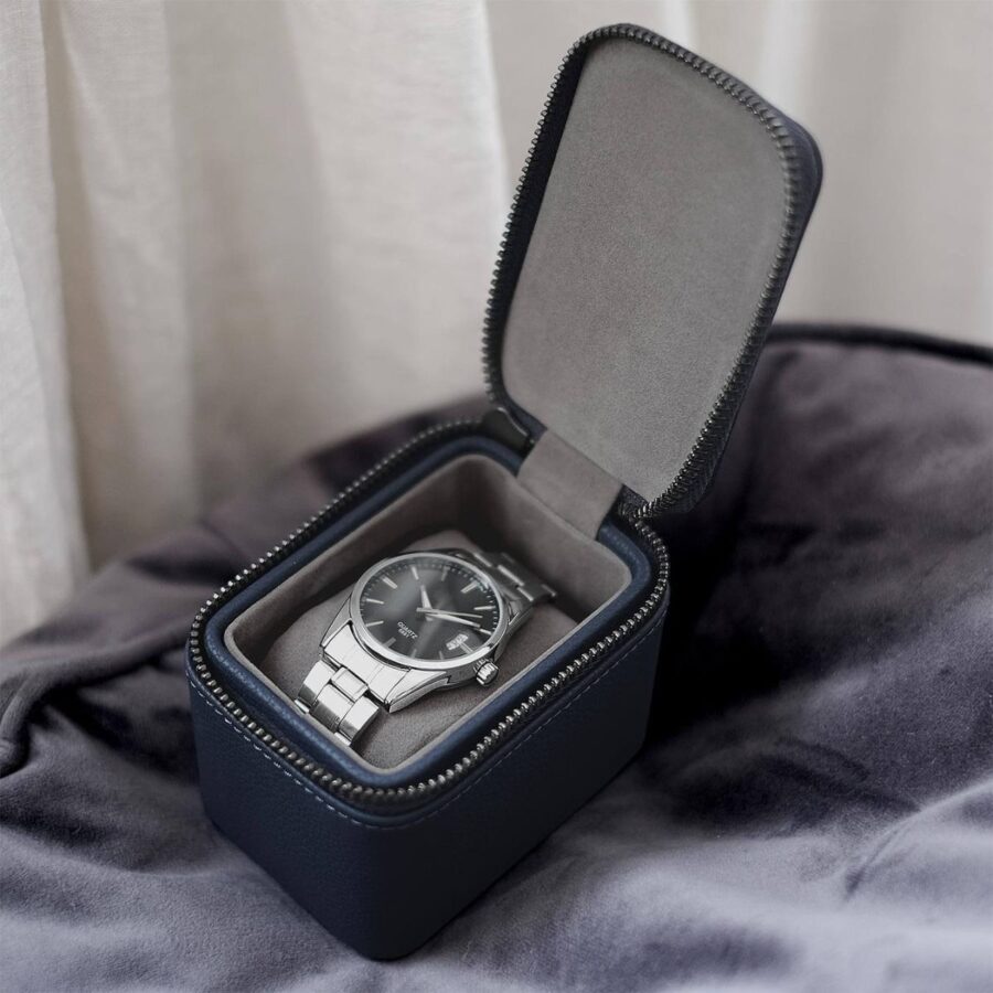 NAVY BLUE SINGLE ZIPPED WATCH BOX