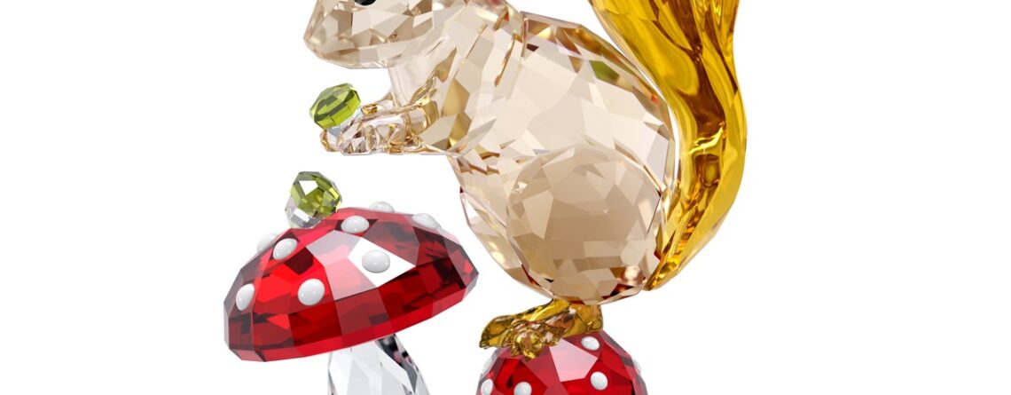 Swarovski kristalna figura Idyllia, Vjeverica i gljive